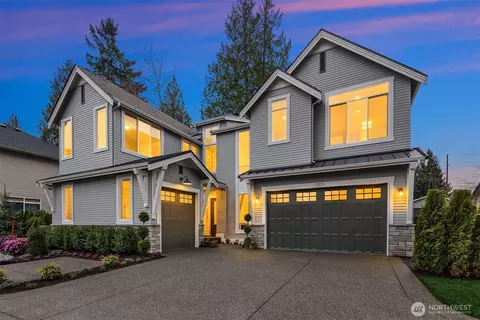 7271 152nd Ave NE, Redmond, WA 98052