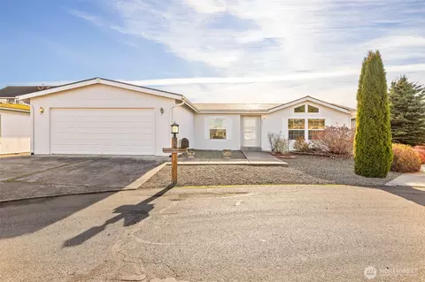 507 N 7th Ave, Sequim, WA 98382