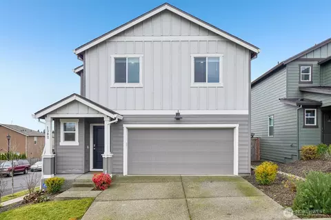 1302 W Larsen Dr, La Center, WA 98629