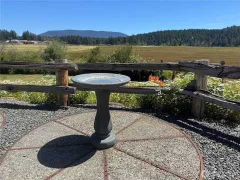 4263 Orcas Rd, Eastsound, WA 98245