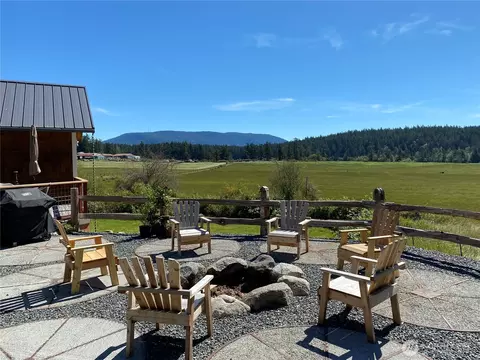 Exterior - 4263 Orcas Rd, Eastsound, WA 98245 photo 5 of 16