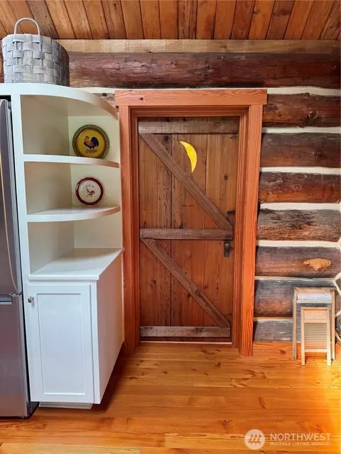 Entry Way - 4263 Orcas Rd, Eastsound, WA 98245 photo 1 of 1