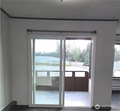Other - 5915 Highway Pl #404, Everett, WA 98203 photo 2 of 6