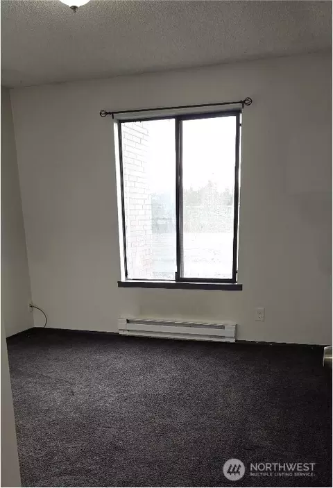 Other - 5915 Highway Pl #404, Everett, WA 98203 photo 3 of 6