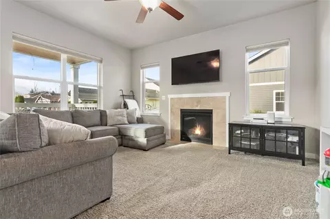 1970 N Prairie Ln, Lynden, WA 98264