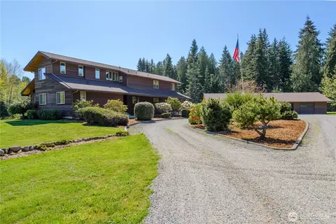 135 Rebel Ln, Port Angeles, WA 98362