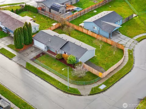 View/Area - 522 Harmony Ln, Enumclaw, WA 98022 photo 4 of 5