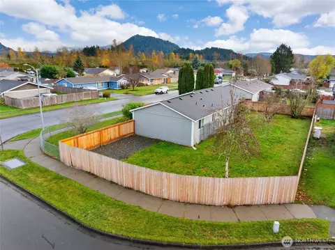 View/Area - 522 Harmony Ln, Enumclaw, WA 98022 photo 3 of 5