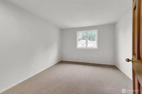 Bedroom - 15901 30th Dr SE, Mill Creek, WA 98012 photo 4 of 6