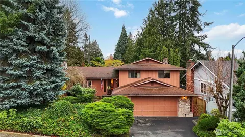 4528 180th Pl SW, Lynnwood, WA 98037