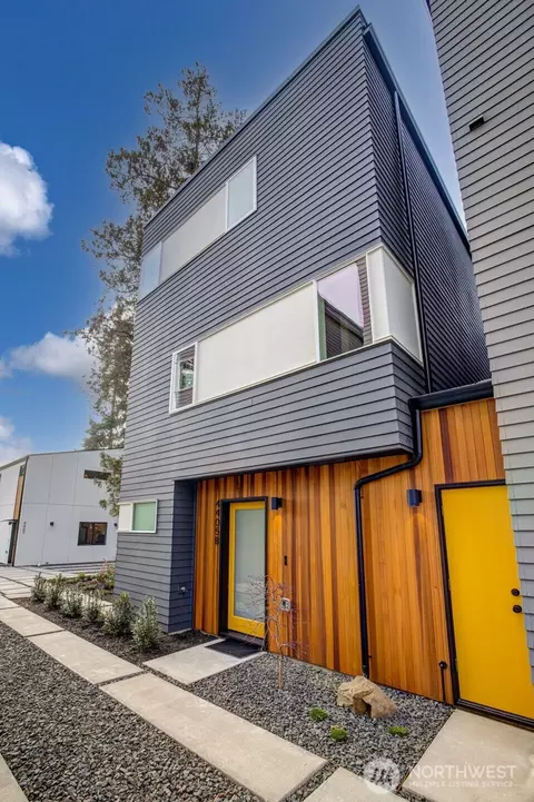4405 S B S Holly St, Seattle, WA 98118