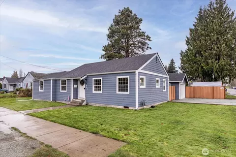 801 Lincoln St, Mount Vernon, WA 98273
