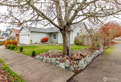 17323 25th Avenue Ct E, Tacoma, WA 98445