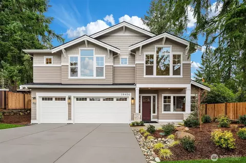 16424 NE 17th Pl, Bellevue, WA 98008