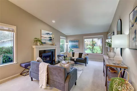 Living - 1800 Mill Creek Rd #4A, Mill Creek, WA 98012 photo 2 of 4