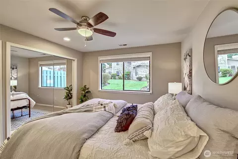Bedroom - 1800 Mill Creek Rd #4A, Mill Creek, WA 98012 photo 3 of 3