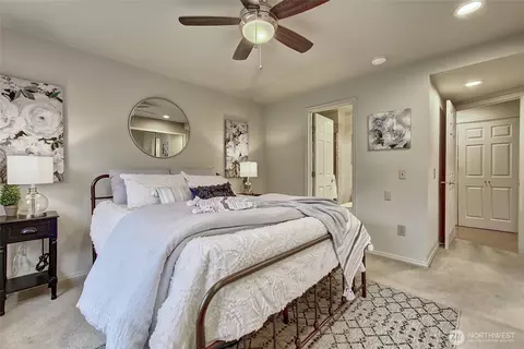 Bedroom - 1800 Mill Creek Rd #4A, Mill Creek, WA 98012 photo 2 of 3