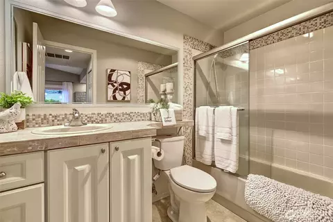 Bath - 1800 Mill Creek Rd #4A, Mill Creek, WA 98012 photo 3 of 3
