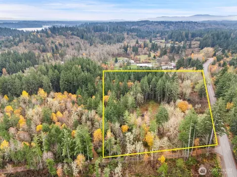 6191 E Pickering Rd, Shelton, WA 98584