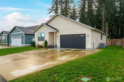Exterior - 1136 Falcon Ct, Everson, WA 98247 photo 3 of 7