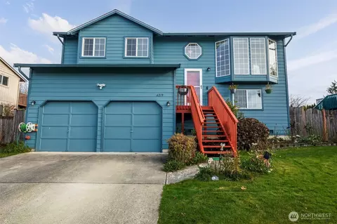 6219 56th Dr NE, Marysville, WA 98270