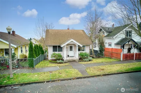 4319 S K St, Tacoma, WA 98418