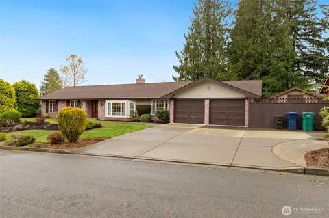 3308 166th Pl SW, Lynnwood, WA 98037