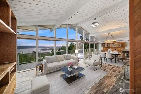 5826 Lenea Dr NW, Bremerton, WA 98312