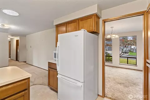 Kitchen - 2610 81st Pl SE, Everett, WA 98203 photo 4 of 4