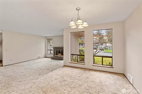 Living - 2610 81st Pl SE, Everett, WA 98203 photo 5 of 7