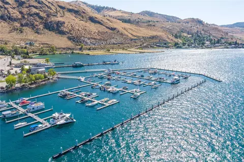 1350 W Woodin Ave #CDE2, Chelan, WA 98816