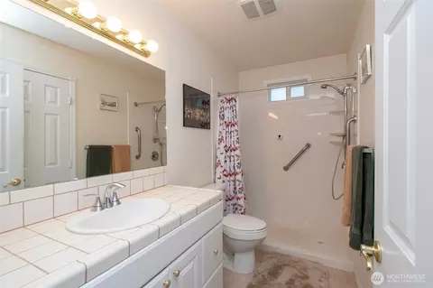 Bath - 252 Laura Ln, Sequim, WA 98382 photo 1 of 3
