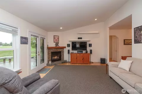 Living - 252 Laura Ln, Sequim, WA 98382 photo 1 of 2