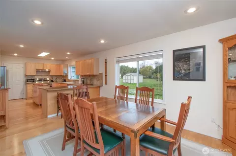 Dining - 252 Laura Ln, Sequim, WA 98382 photo 2 of 2