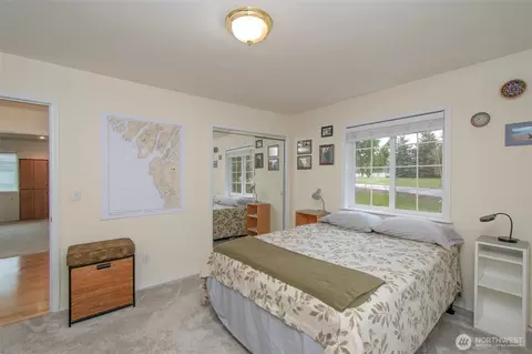 Bedroom - 252 Laura Ln, Sequim, WA 98382 photo 1 of 4