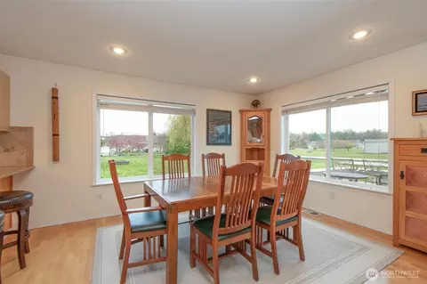 Dining - 252 Laura Ln, Sequim, WA 98382 photo 1 of 2