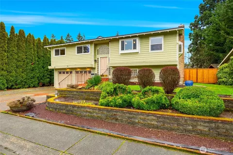 32130 27th Ave SW, Federal Way, WA 98023