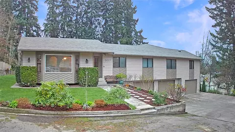5017 96th St E, Tacoma, WA 98446