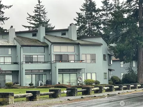 7806 Birch Bay Dr #902, Blaine, WA 98230