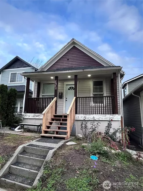 1923 S Ainsworth Ave, Tacoma, WA 98405