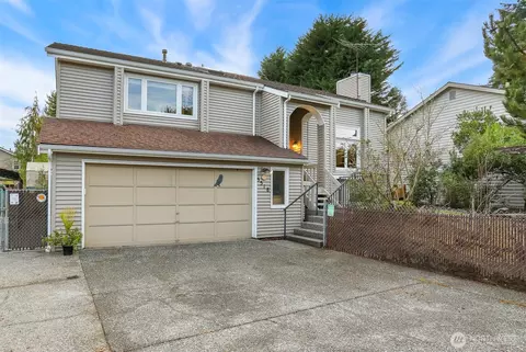 5518 168th Pl SW, Lynnwood, WA 98037
