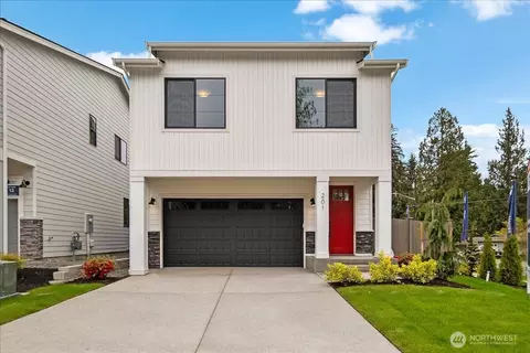 201 156th Pl SW #MG 13, Lynnwood, WA 98087