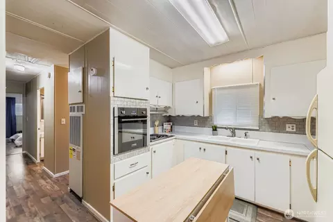 11330 E Riverside Dr #24, Bothell, WA 98011 photo 5