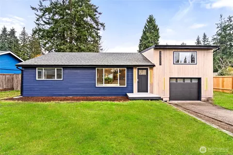 19002 Ashworth Ave N, Shoreline, WA 98133