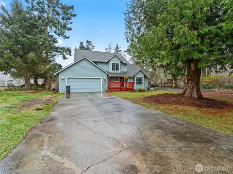 1857 Cutter Pl, Oak Harbor, WA 98277