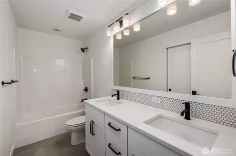 738 211th Pl SE, Bothell, WA 98021 photo 28