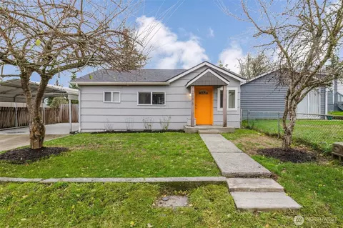 2805 NE Bowen St, Bremerton, WA 98310