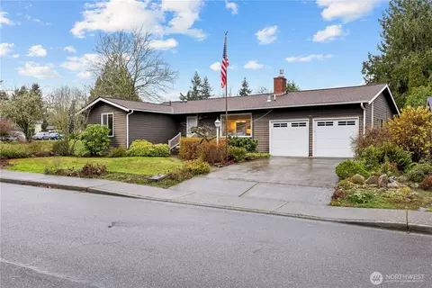 1211 Kenoyer Dr, Bellingham, WA 98229