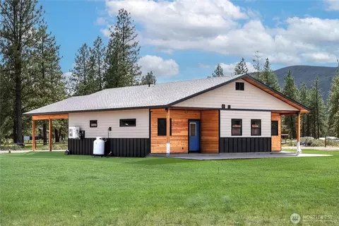 7 Round Rock Ln, Winthrop, WA 98862