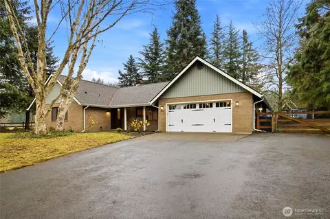 4112 Foxhall Dr NE, Olympia, WA 98516
